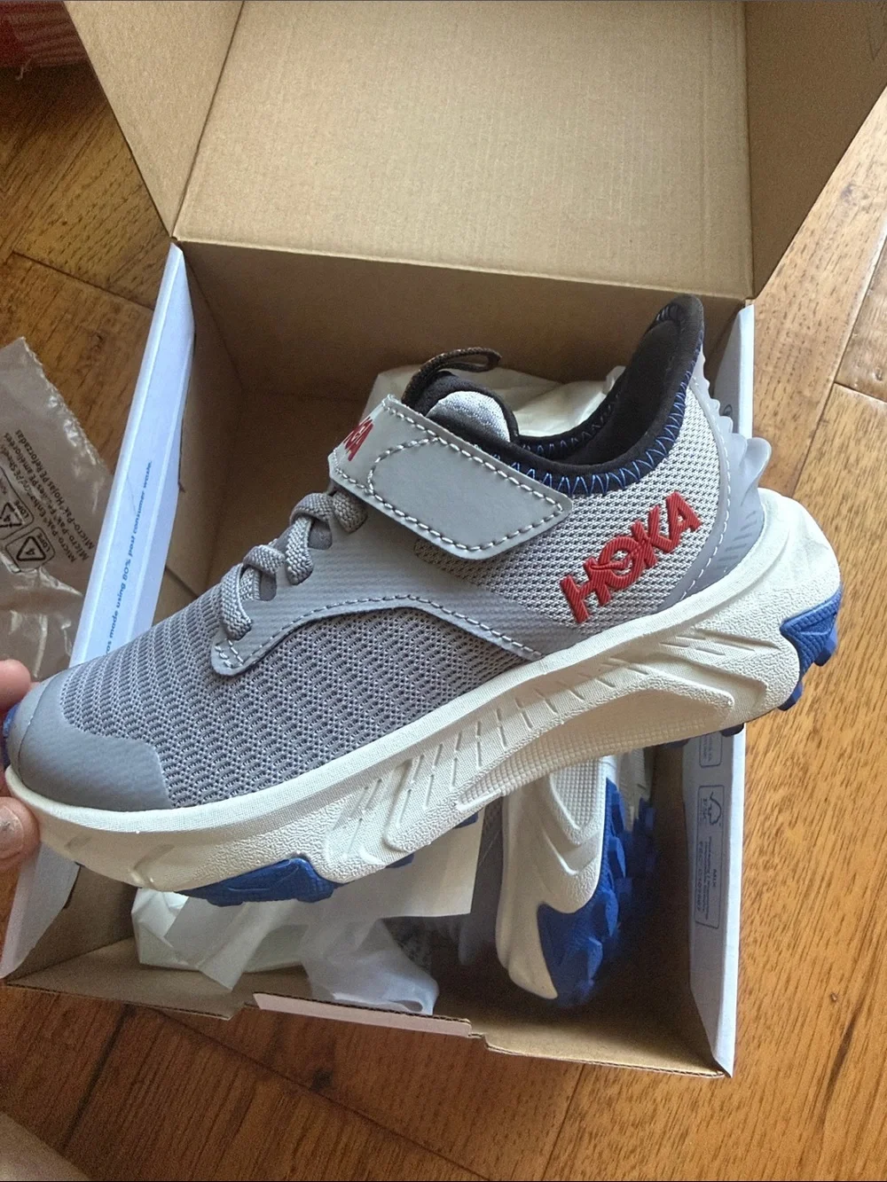 HOKA K Transport Freedom - Gray/Red (12)